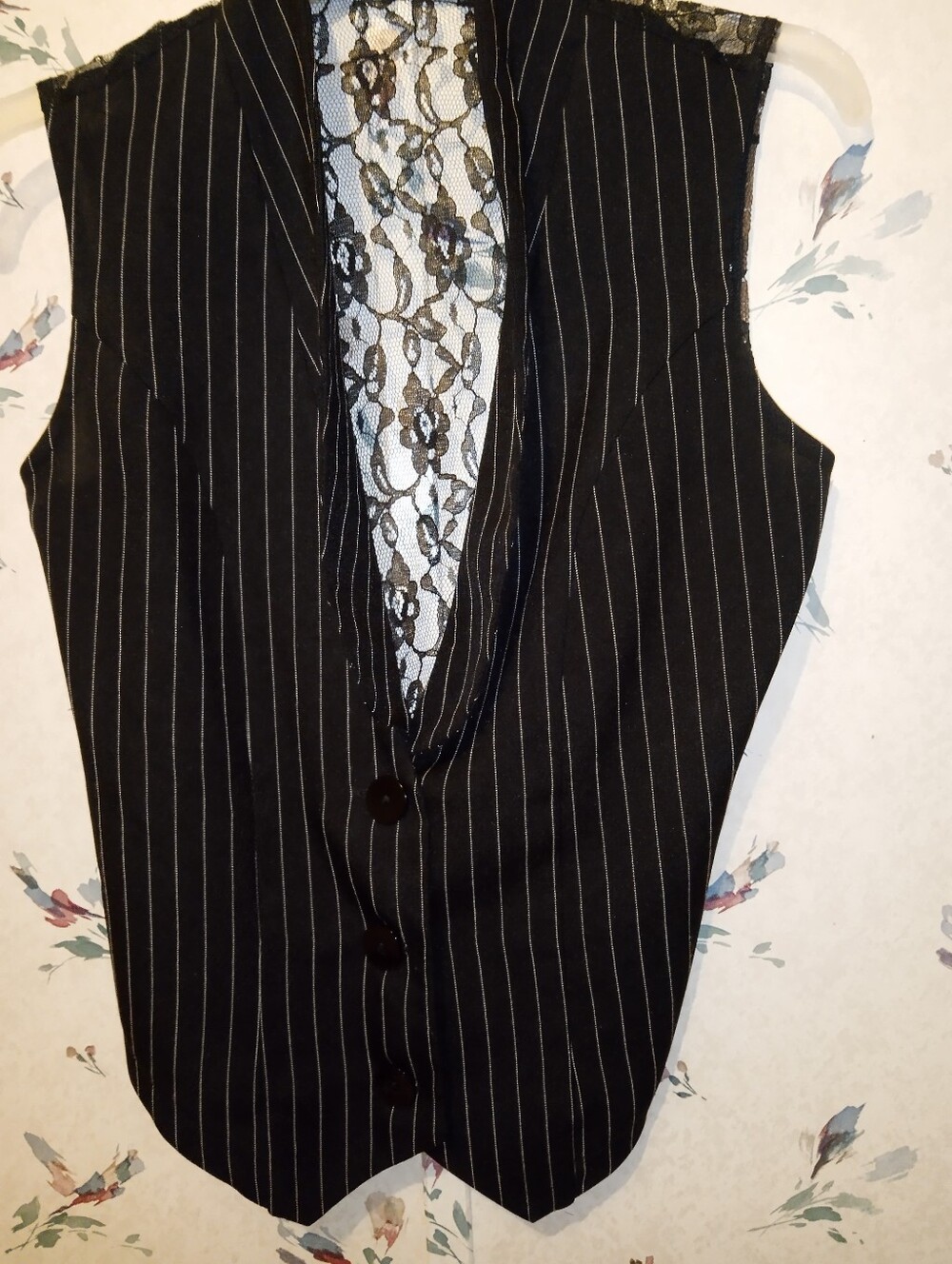 Vintage Lipsy Black Pinstripe Vest With Lace Detailing Size Medium. - Picture 2 of 5
